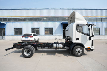 ����˧��ES9 4.18�׵��Ŵ��綯��դʽ�Ῠ ����ʱ��165.15kWhͼƬ