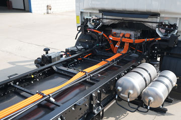 ����˧��ES9 4.18�׵��Ŵ��綯��դʽ�Ῠ ����ʱ��165.15kWhͼƬ