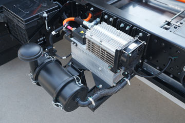 ����˧��ES9 4.18�׵��Ŵ��綯��դʽ�Ῠ ����ʱ��165.15kWhͼƬ