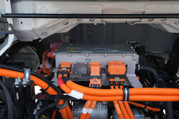 ����˧��ES9 4.18�׵��Ŵ��綯��դʽ�Ῠ ����ʱ��165.15kWhͼƬ