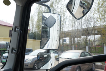 ����Ծ�� ����T2 Һɲ 4.17�׵��Ż���ʽ���綯��ʽ�Ῠ ����ʱ��81.12kWhͼƬ