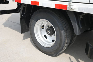 ����Ծ�� ����T2 Һɲ 4.17�׵��Ż���ʽ���綯��ʽ�Ῠ ����ʱ��81.12kWhͼƬ