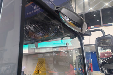 �칤�Ῠ ���� 4X2 4.3�׵��Ŵ��綯��س� ����ʱ��140.41kWhͼƬ