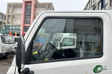 ����ȫ��˳�� 2.5L���� 136���� 4X2 ������5�� 2.19��˫����ж��ͼƬ