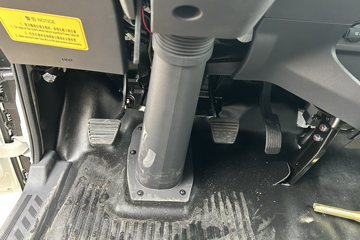 ����ȫ��˳�� 2.5L���� 136���� 4X2 ������5�� 2.19��˫����ж��ͼƬ