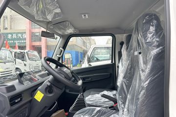 ����ȫ��˳�� 2.5L���� 136���� 4X2 ������5�� 2.19��˫����ж��ͼƬ