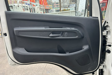 ����ȫ��˳�� 2.5L���� 136���� 4X2 ������5�� 2.19��˫����ж��ͼƬ