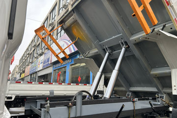 ����ȫ��˳�� 2.5L���� 136���� 4X2 ������5�� 2.19��˫����ж��ͼƬ