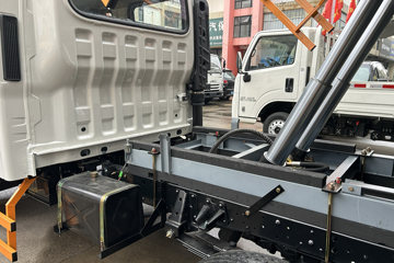 ����ȫ��˳�� 2.5L���� 136���� 4X2 ������5�� 2.19��˫����ж��ͼƬ