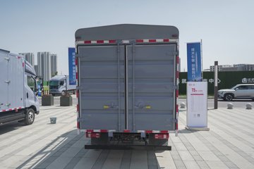 ���ǵ�T5 ɽ���Ƽ��� 4.2�׵��Ŵ��綯��դʽ�Ῠ ����132kWhͼƬ
