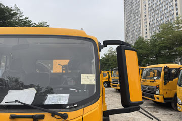 ��������A9 160���� 4X2 ��ʿ��8�� ���ϳ�(��������)ͼƬ