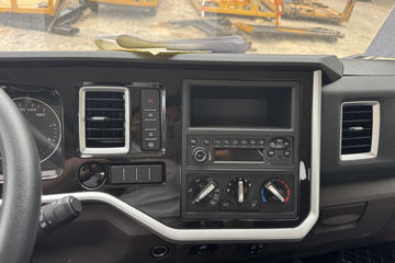 ��������A9 160���� 4X2 ��ʿ��8�� ���ϳ�(��������)ͼƬ