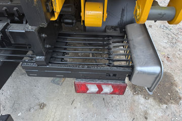 ��������A9 160���� 4X2 ��ʿ��8�� ���ϳ�(��������)ͼƬ