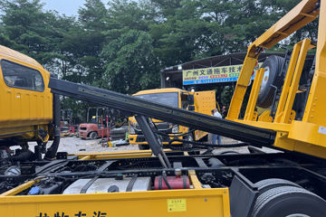 ��������A9 160���� 4X2 ��ʿ��8�� ���ϳ�(��������)ͼƬ