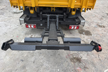 ��������A9 160���� 4X2 ��ʿ��8�� ���ϳ�(��������)ͼƬ