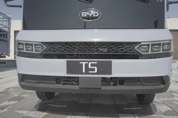 ���ǵ�T5 ������ 4.03�׵��Ŵ��綯��ʽ�Ῠ ����132kWhͼƬ