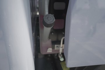 ���ǵ�T5 ������ 4.03�׵��Ŵ��綯��ʽ�Ῠ ����132kWhͼƬ
