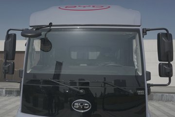 ���ǵ�T5EV �Ƹ��� 4.5T 4.03�׵��Ŵ��綯��ʽ�Ῠ132kWhͼƬ