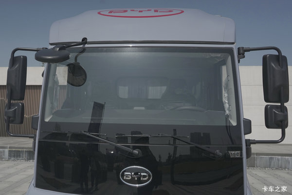 购T5电动载货车 享高达0.5万优惠 购T5电动载货车 享高达0.5万优惠