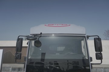 ���ǵ�T5EV �Ƹ��� 4.5T 4.03�׵��Ŵ��綯��ʽ�Ῠ132kWhͼƬ
