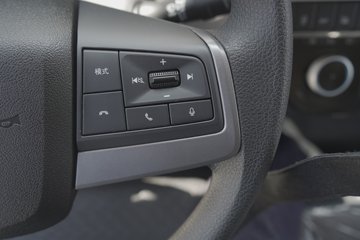 ���ǵ�T5EV �Ƹ��� 4.5T 4.03�׵��Ŵ��綯��ʽ�Ῠ132kWhͼƬ