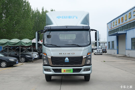 ����HOWOͳ˧ 3.85���Ű봿�綯��ʽ�Ῠ Ϋ��150.83kWh