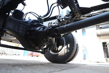 ��Ż�6G H9 2.5L���� 185���� ��ʿ��10�� ��ɲ 4.16�׵��Ų�դʽ�ῨͼƬ