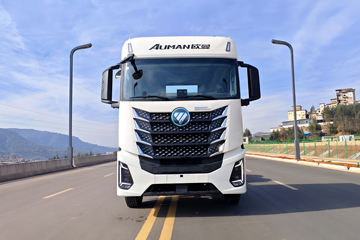 ŷ������5M 6X4 ����ʽ���綯ǣ���� ����ʱ��400kWhͼƬ