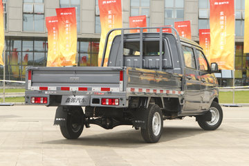 ��Դ���� �ο�T3 PLUS 2026������� 1.8L���� 136���� 2.51��˫������΢��ͼƬ