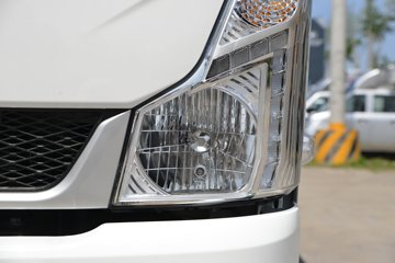 ʱ���캽M5 2.5L���� 150���� ������5�� 4.17�׵��������ῨͼƬ