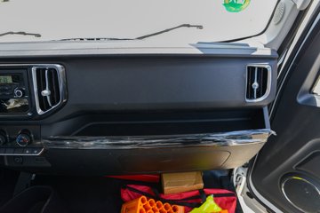 ʱ���캽M5 2.5L���� 150���� ������5�� 4.17�׵��������ῨͼƬ