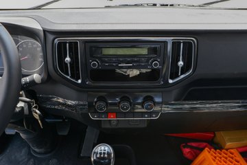 ʱ���캽M5 2.5L���� 150���� ������5�� 4.17�׵��������ῨͼƬ
