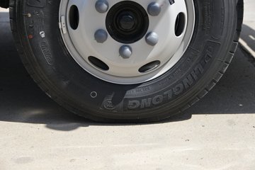 ʱ���캽M5 2.5L���� 150���� ������5�� 4.17�׵��������ῨͼƬ