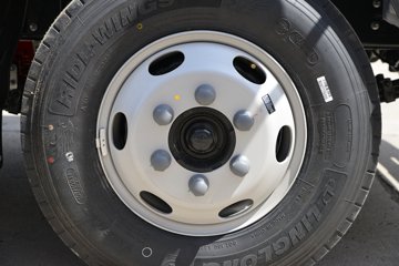 ʱ���캽M5 2.5L���� 150���� ������5�� 4.17�׵��������ῨͼƬ