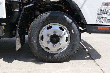 ʱ���캽M5 2.5L���� 150���� ������5�� 4.17�׵��������ῨͼƬ