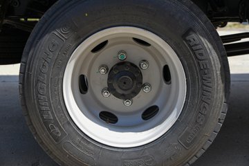 ʱ���캽M5 2.5L���� 150���� ������5�� 4.17�׵��������ῨͼƬ