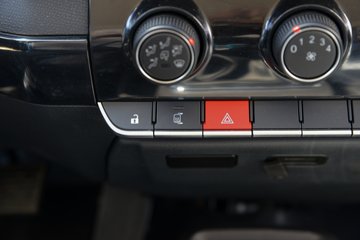 ʱ���캽S1 ��ҵ�� 1.6L���� 122���� ����5�� 3.8�׵�����ʽ΢��ͼƬ