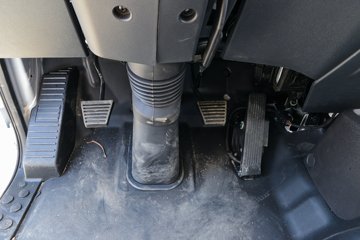 ʱ���캽S1 ��ҵ�� 1.6L���� 122���� ����5�� 3.8�׵�����ʽ΢��ͼƬ
