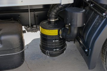 ʱ���캽S1 ��ҵ�� 1.6L���� 122���� ����5�� 3.8�׵�����ʽ΢��ͼƬ