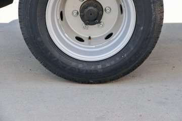 ʱ���캽S1 ��ҵ�� 1.6L���� 122���� ����5�� 3.8�׵�����ʽ΢��ͼƬ