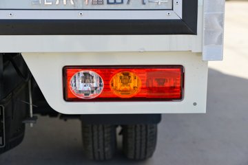 ʱ���캽S1 ��ҵ�� 1.6L���� 122���� ����5�� 3.8�׵�����ʽ΢��ͼƬ