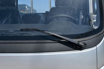 ʱ���캽M5 2.5L���� 150���� ������5�� ��ɲ 3.83���Ű������ῨͼƬ