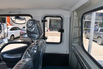 ʱ���캽M5 2.5L���� 150���� ������5�� ��ɲ 3.83���Ű������ῨͼƬ