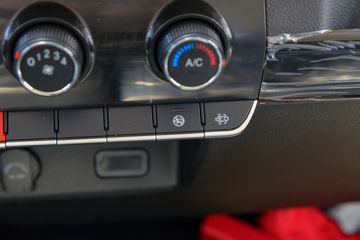 ʱ���캽M5 2.5L���� 150���� ������5�� ��ɲ 3.83���Ű������ῨͼƬ