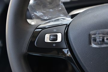 ʱ���캽M5 2.5L���� 150���� ������5�� ��ɲ 3.83���Ű������ῨͼƬ