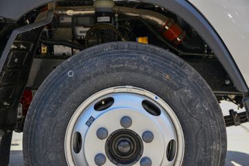 ʱ���캽M5 2.5L���� 150���� ������5�� ��ɲ 3.83���Ű������ῨͼƬ