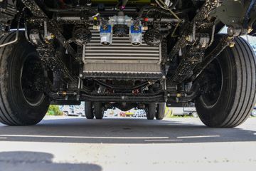 ʱ���캽M5 2.5L���� 150���� ������5�� ��ɲ 3.83���Ű������ῨͼƬ