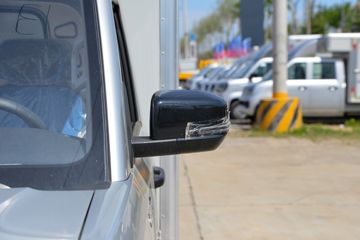 ��������V5 2L���� 139���� ����5�� 3.7�׵�����������ʽ΢��ͼƬ