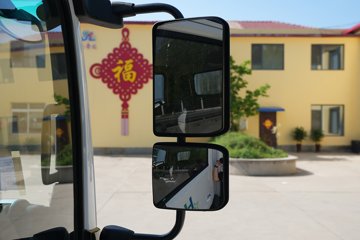 Զ������H8E 2025���ǻ۰� ��ɲ 4.15�׵��Ŵ��綯��ʽ�Ῠ ����133kWhͼƬ