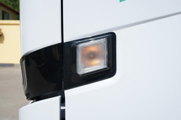 Զ������H8E 2025���ǻ۰� ��ɲ 4.15�׵��Ŵ��綯��ʽ�Ῠ ����133kWhͼƬ